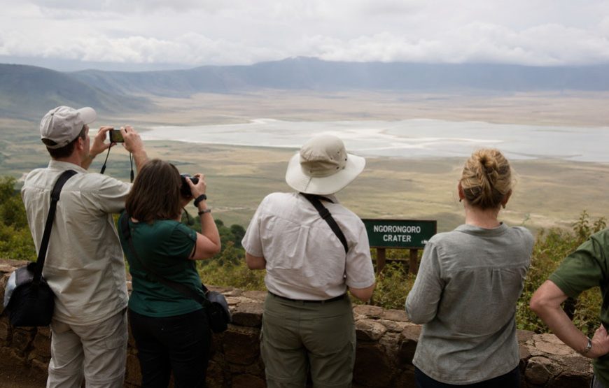8 Days Tanzania Safari & Zanzibar Holiday