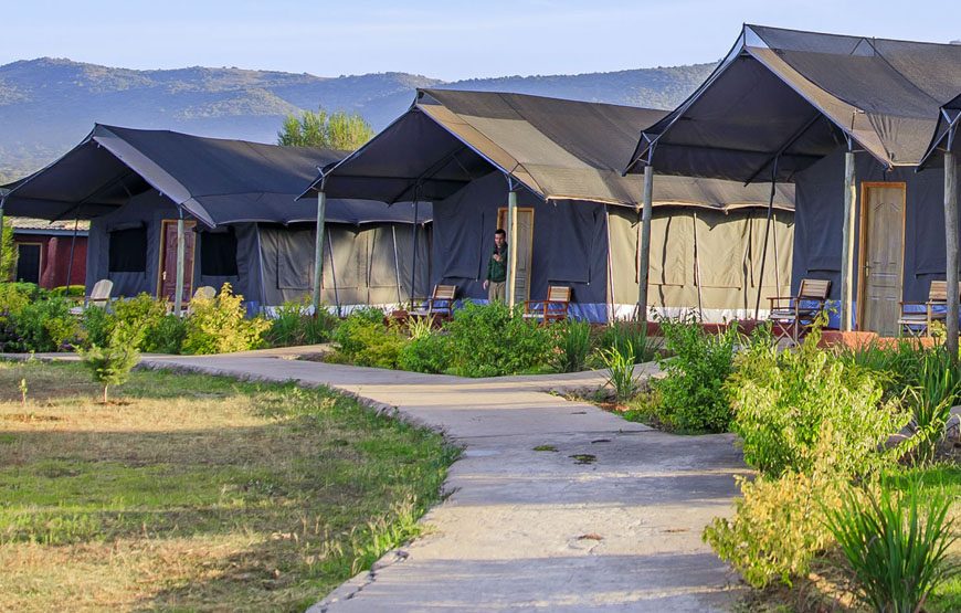 Endeem Mara Resort
