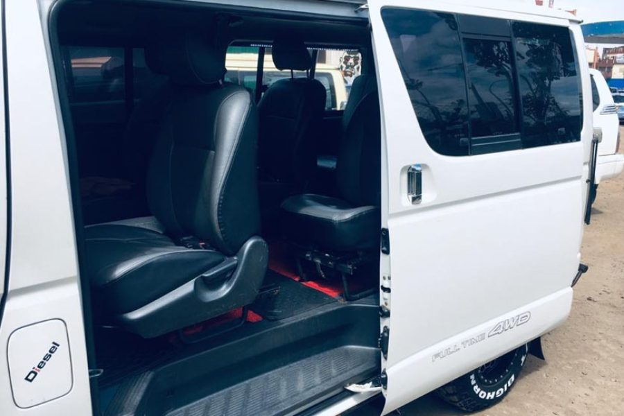 Toyota HiAce Van